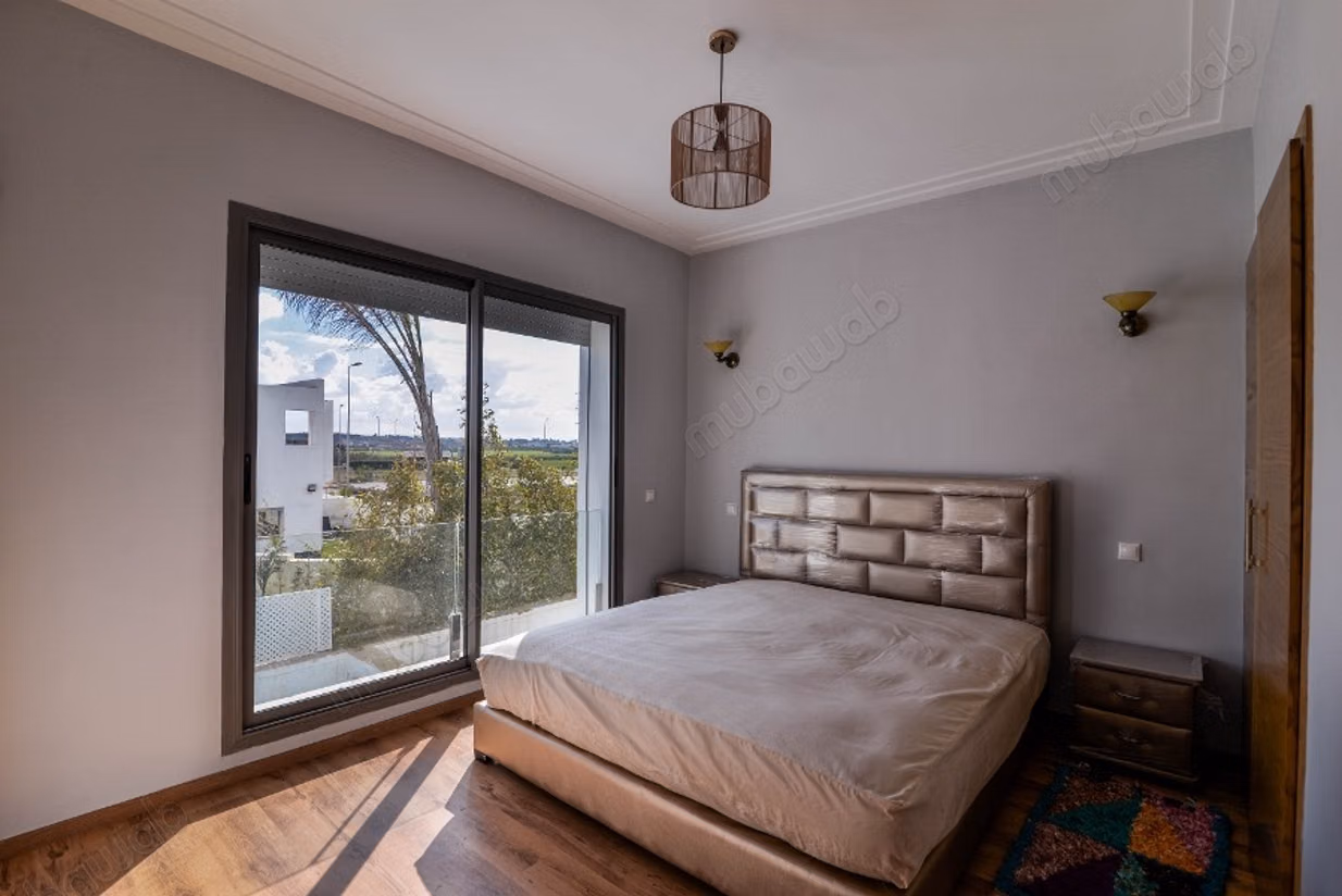 Modern villa 171m² with pool and garden – Dar Bouazza