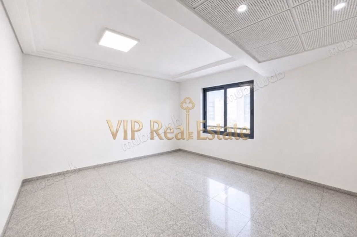 À vendre Bureau H 3 au Centre Urbain Nord