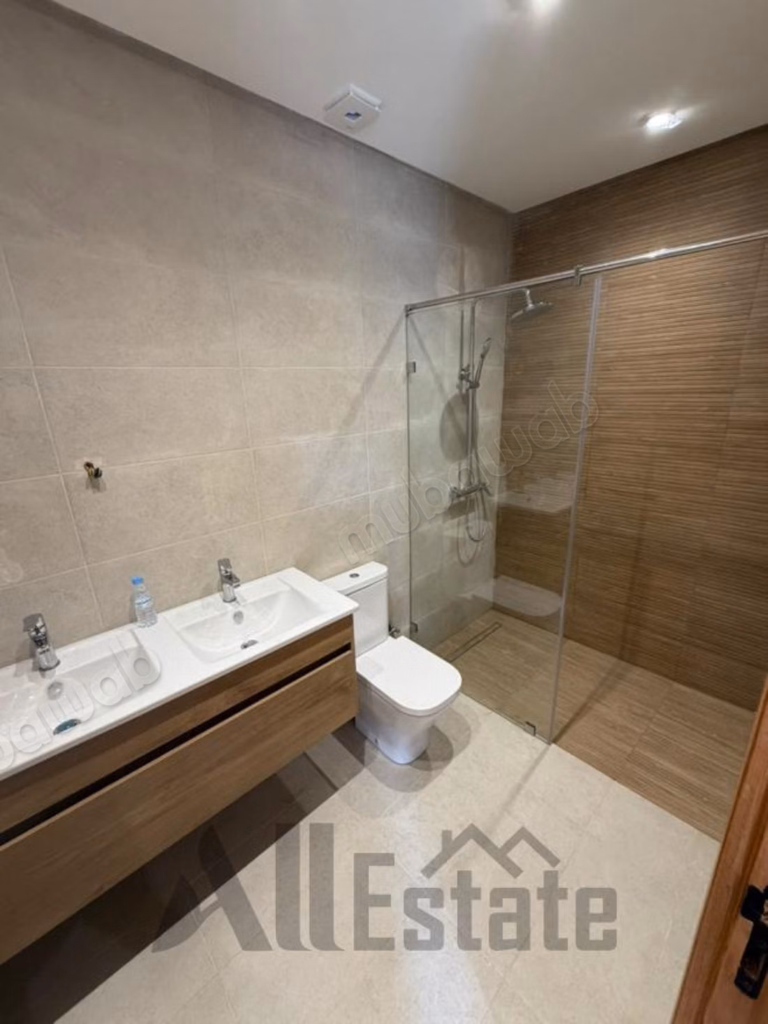 For Rent - Villa in Hay Riad, Sector 1 - Rabat
