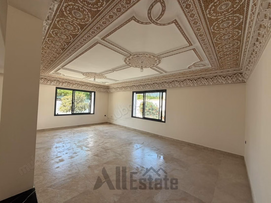 For Rent - Villa in Hay Riad, Sector 1 - Rabat