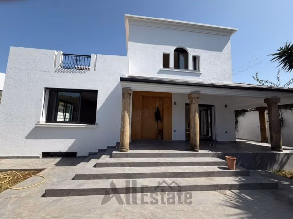 For Rent - Villa in Hay Riad, Sector 1 - Rabat