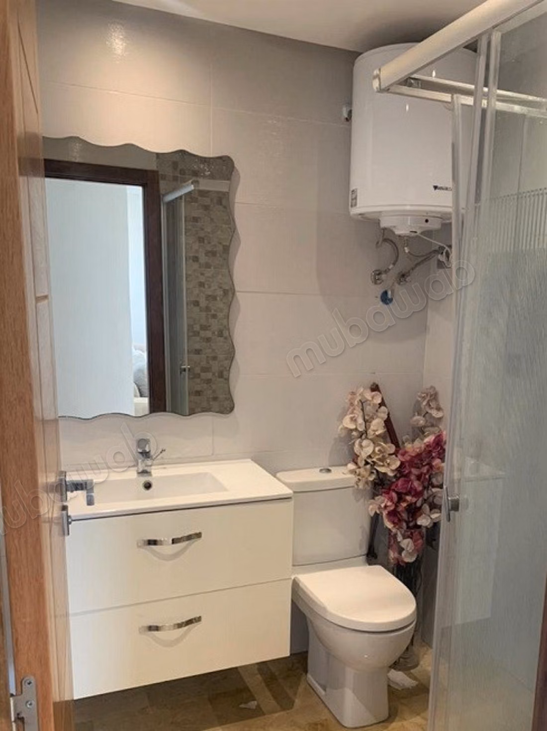 Apartamento vacío de lujo de 82m2 en Bd Anfa cerca del liceo Lyautey