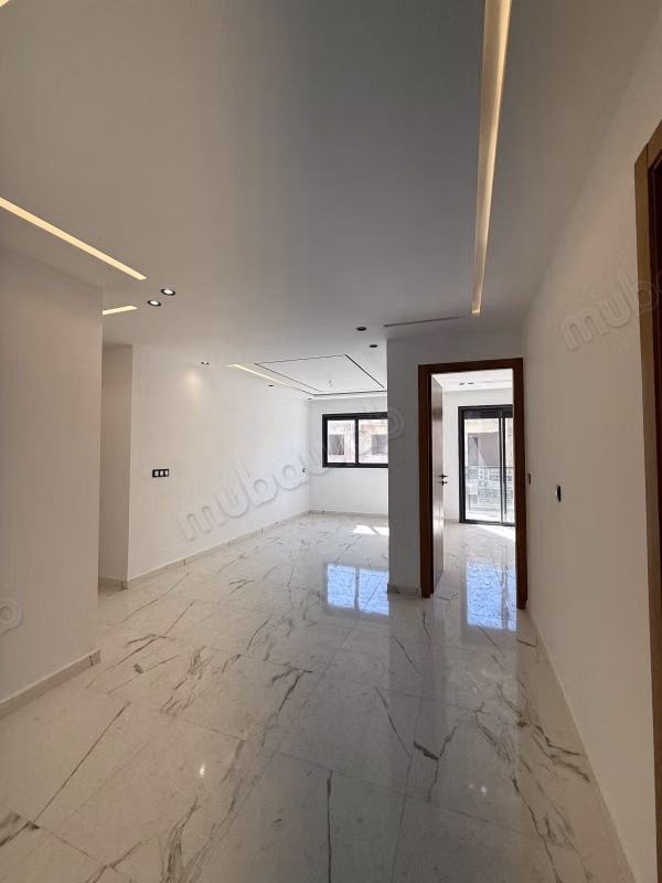 Beautiful apartment for sale in Martil. 2 rooms. Large balcony
