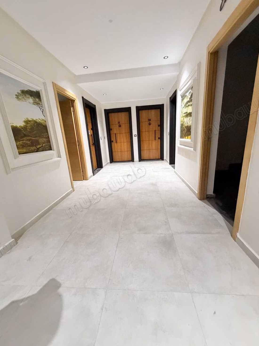 Mooie kantoren te huur in Roches Noires. Oppervlakte 55 m². Lift