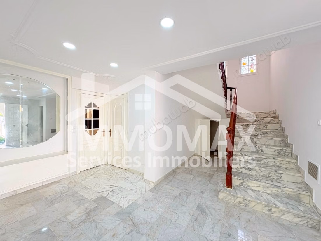 À louer – une villa s6 à el menzah 6