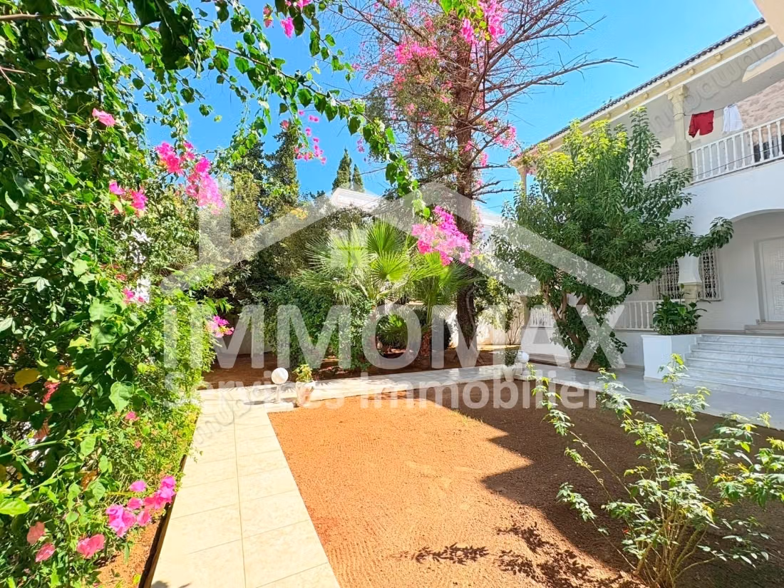 À louer – une villa s6 à el menzah 6
