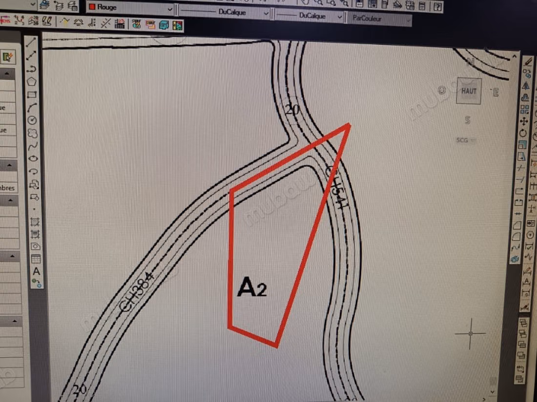 Grond te koop, geschikt voor het bouwen van een villa-complex