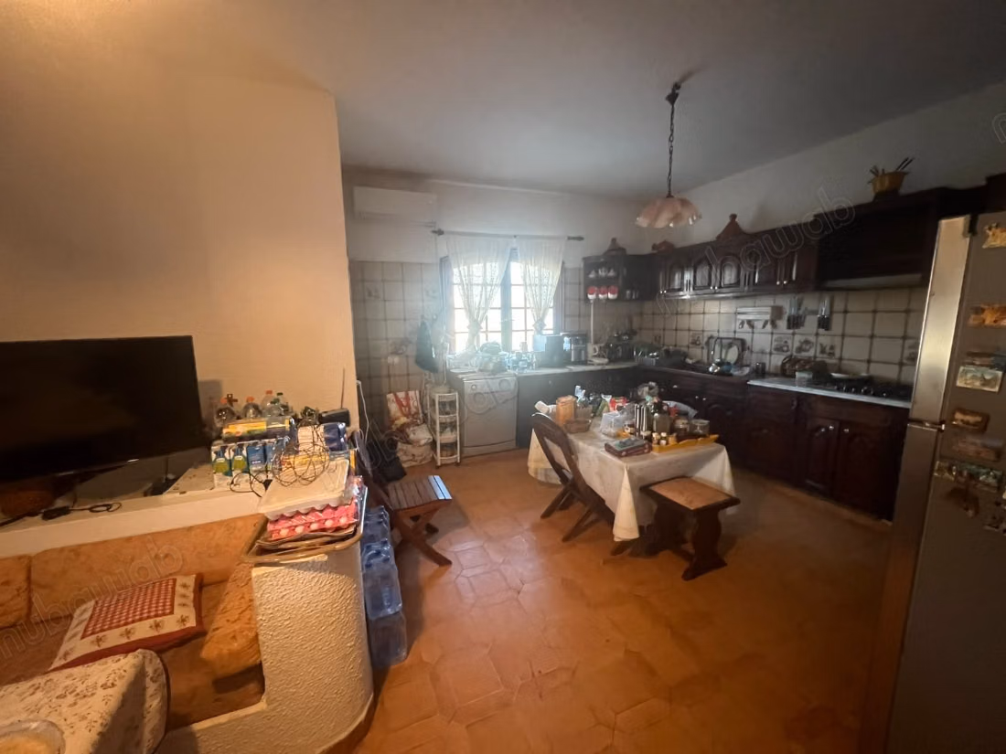 A vente villa plain pied avec piscine