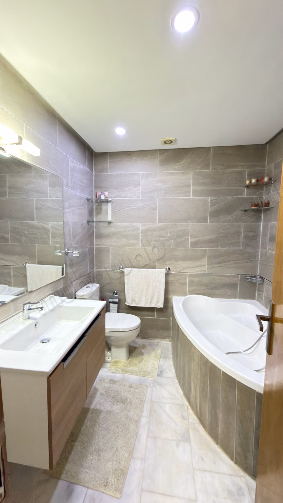 Beautiful furnished apartment for rent - Bd Anfa / Bd Ziraoui neighborhood