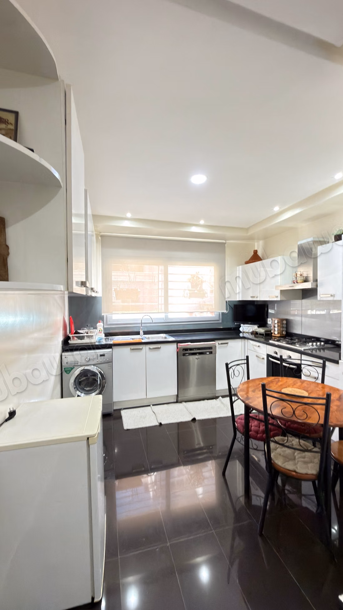 Beautiful furnished apartment for rent - Bd Anfa / Bd Ziraoui neighborhood