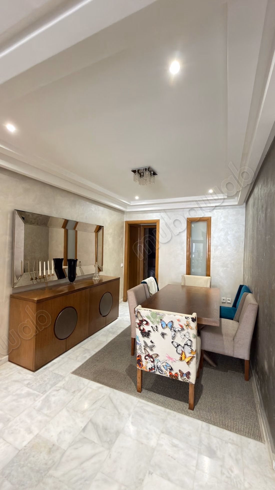 Beautiful furnished apartment for rent - Bd Anfa / Bd Ziraoui neighborhood