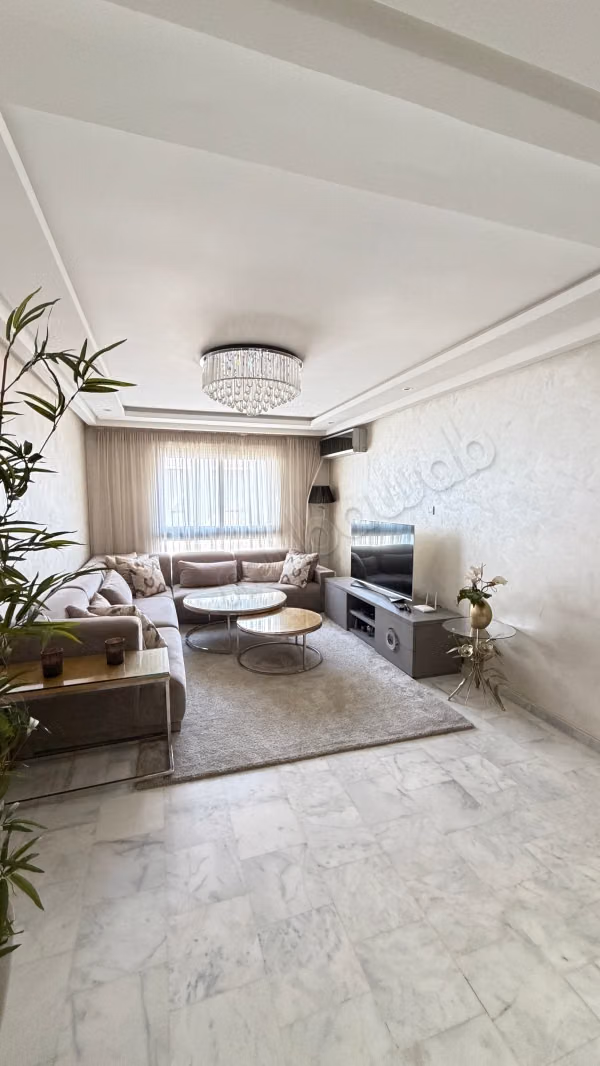 Bell'appartamento arredato in affitto - Quartiere Bd Anfa / Bd Ziraoui