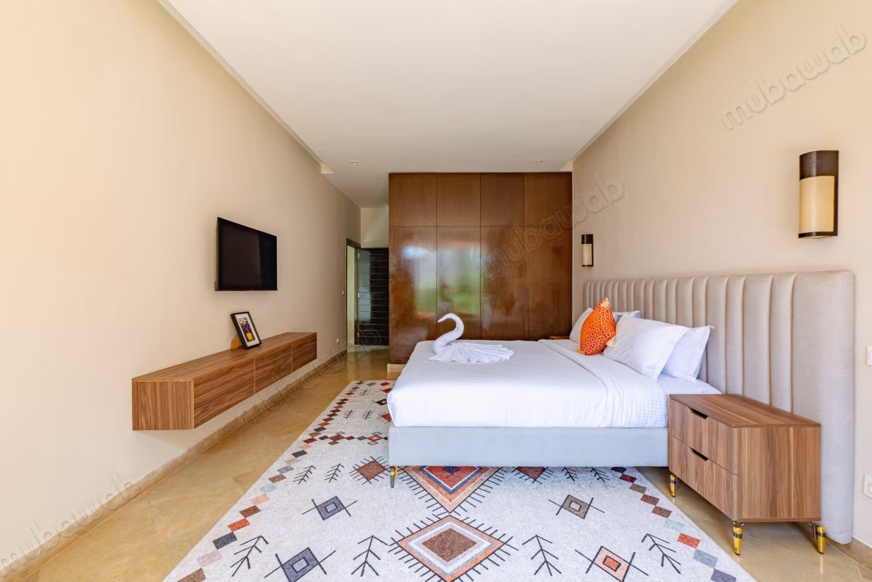 Villa Privada, Lujo y 3 suites, golf Al Maaden