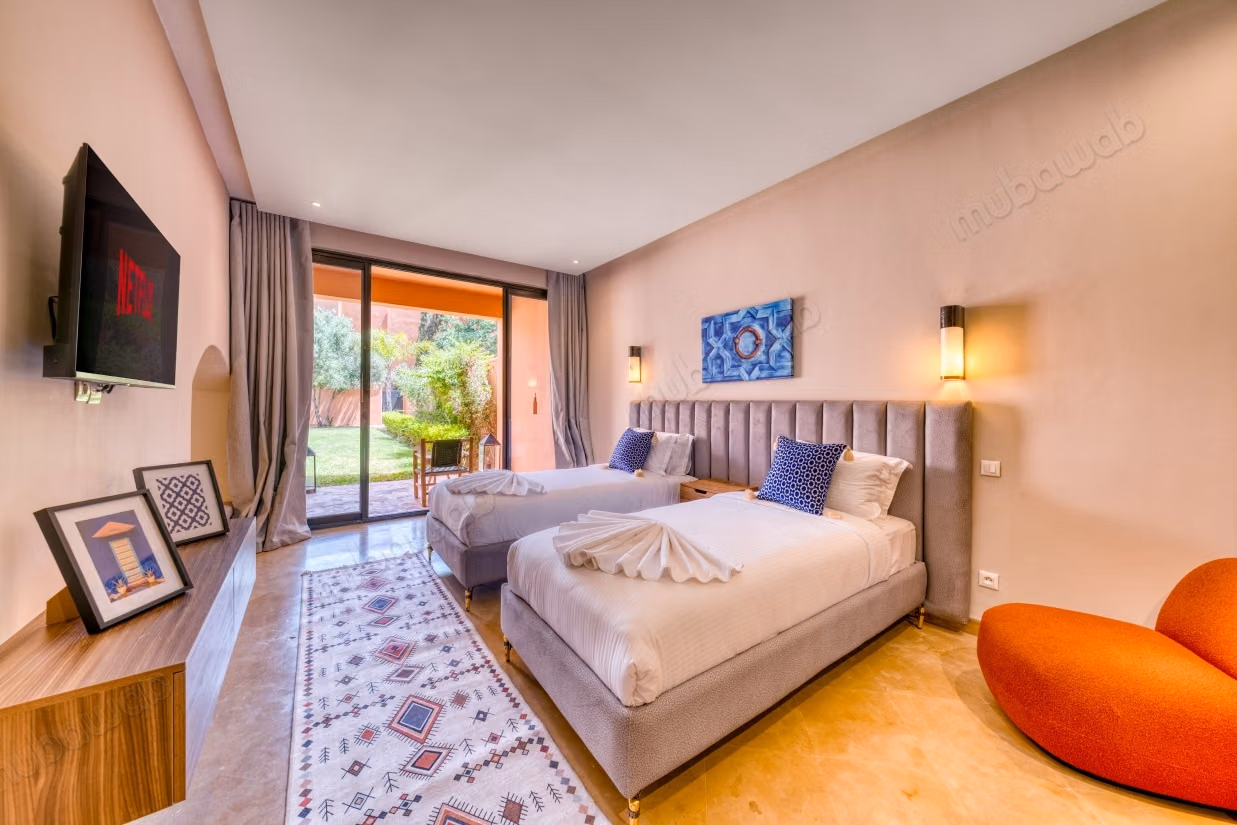 Villa Privada, Lujo y 3 suites, golf Al Maaden