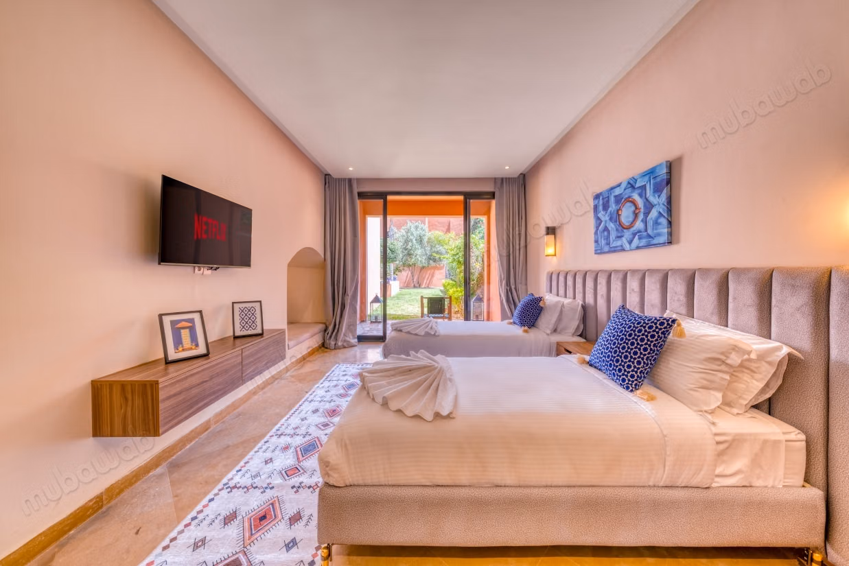 Villa Privada, Lujo y 3 suites, golf Al Maaden