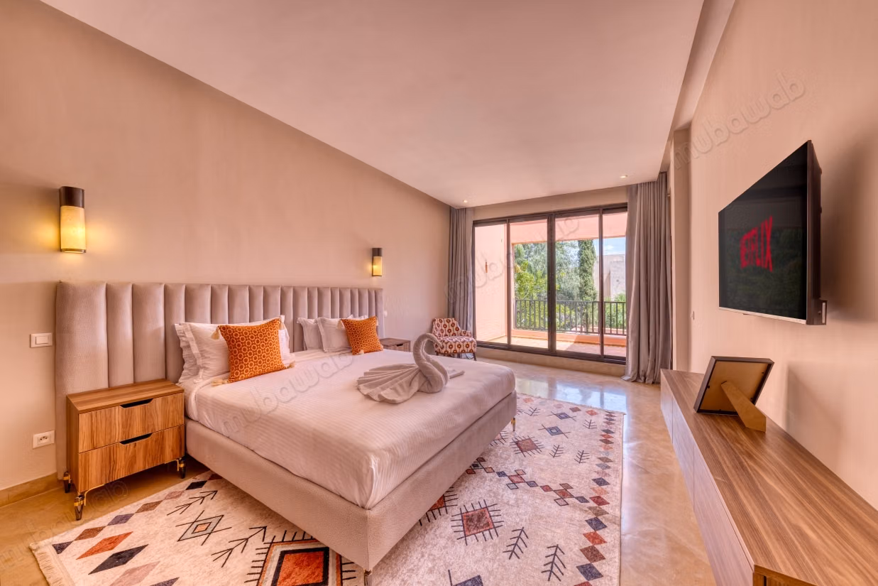 Villa Privada, Lujo y 3 suites, golf Al Maaden