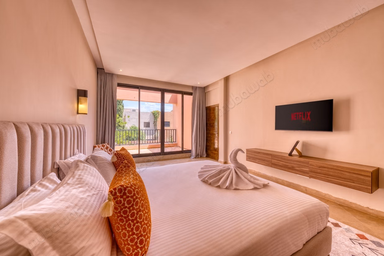 Villa Privada, Lujo y 3 suites, golf Al Maaden