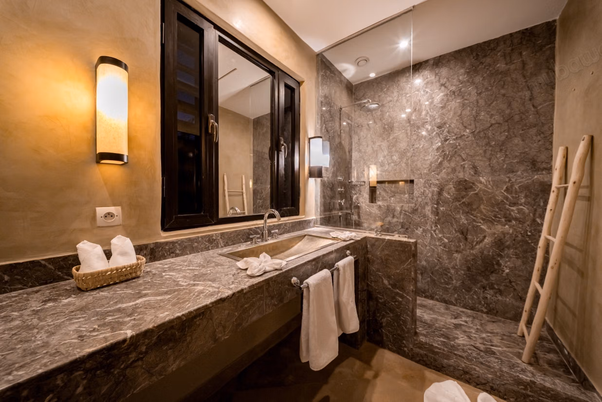 Villa Privada, Lujo y 3 suites, golf Al Maaden