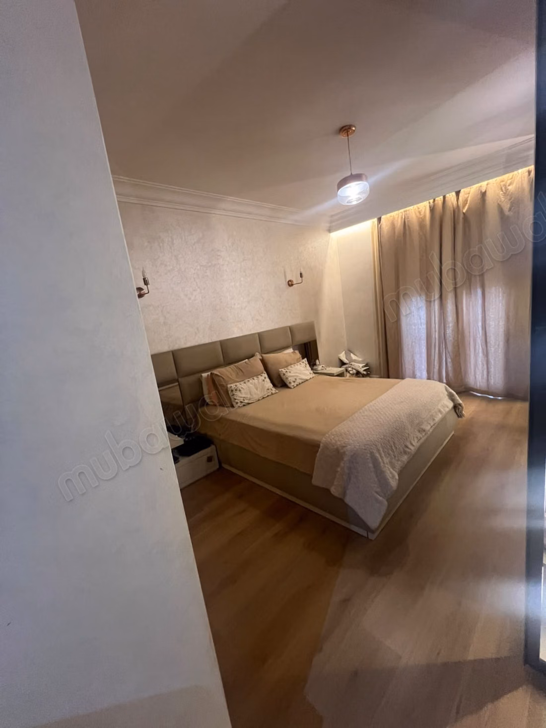 Appartement à louer à Maârif Extension vide. 3 grandes pièces. Bien meublé