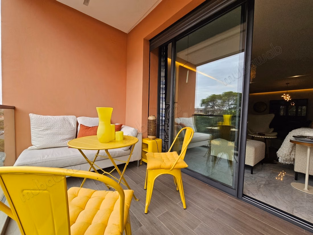 ABSOLUTE Refinement. Apartment without overlooking