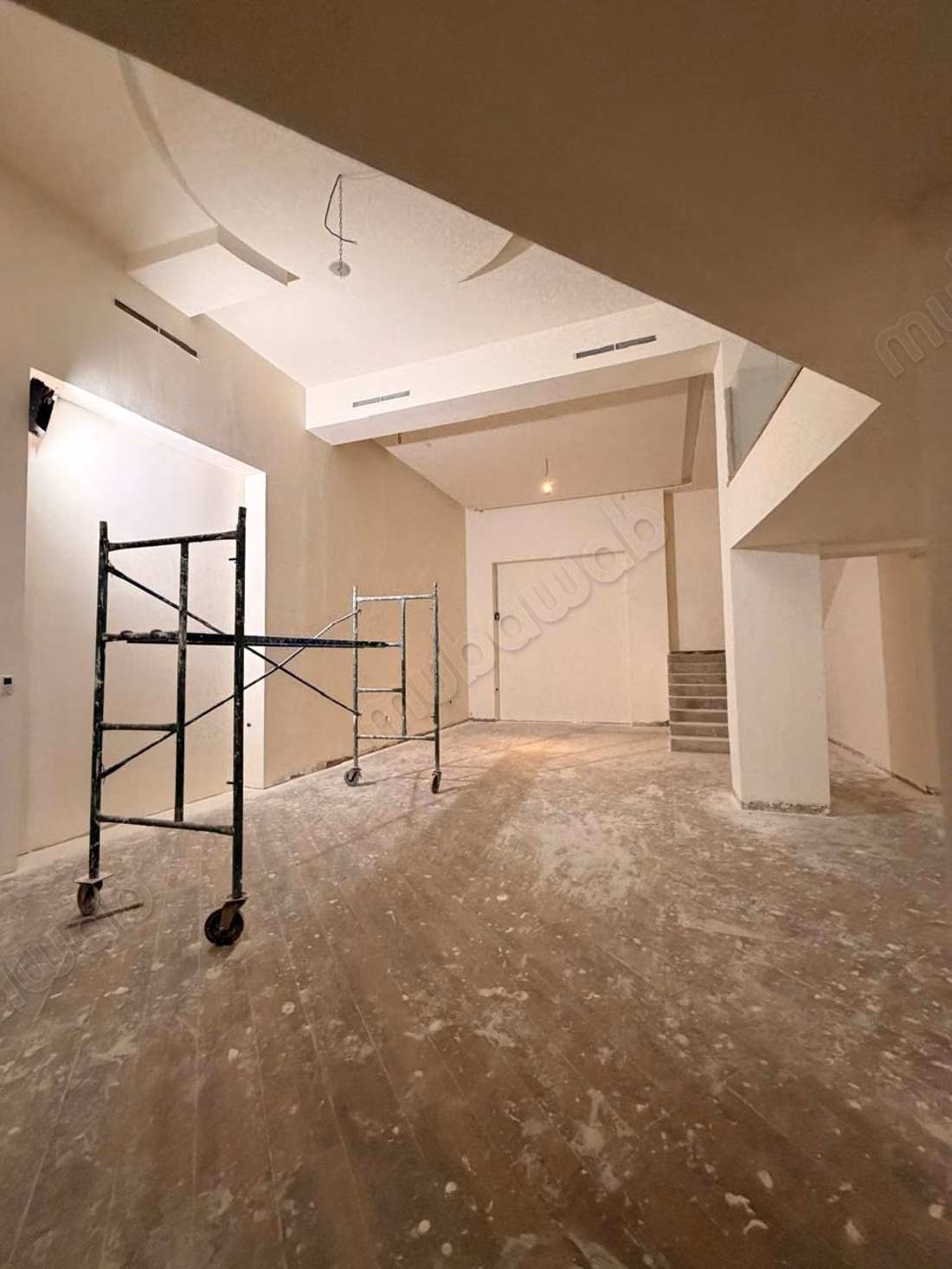 Empty Space for Rent in Downtown Tangier