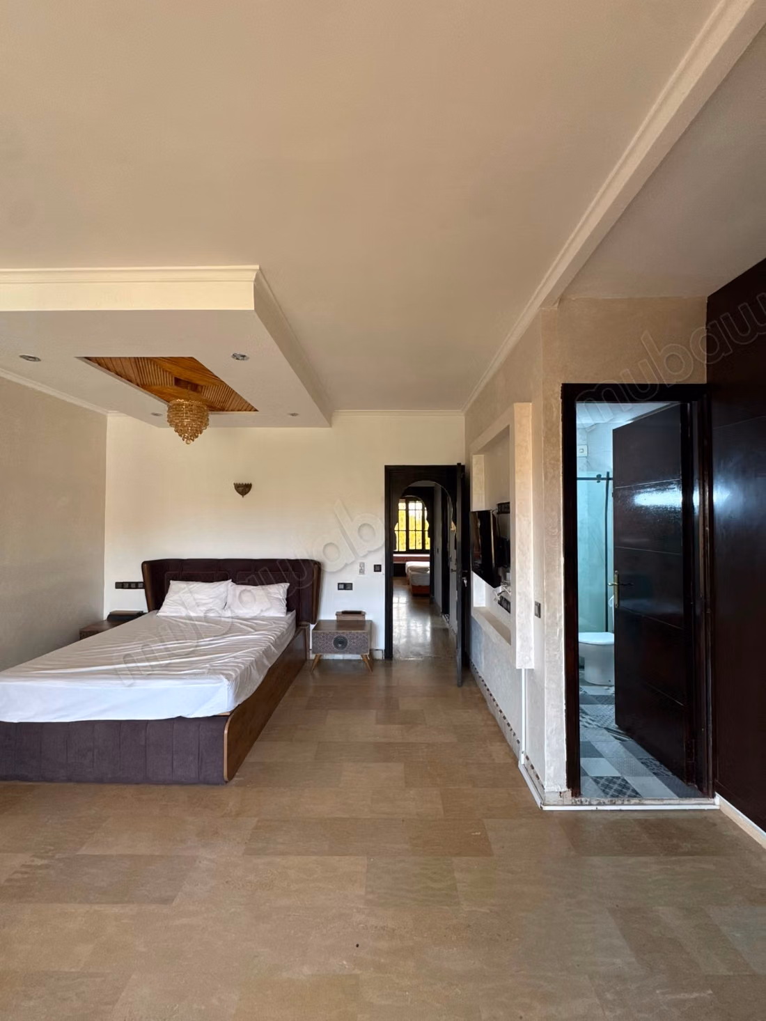 300 m² Villa with Pool for Rent
