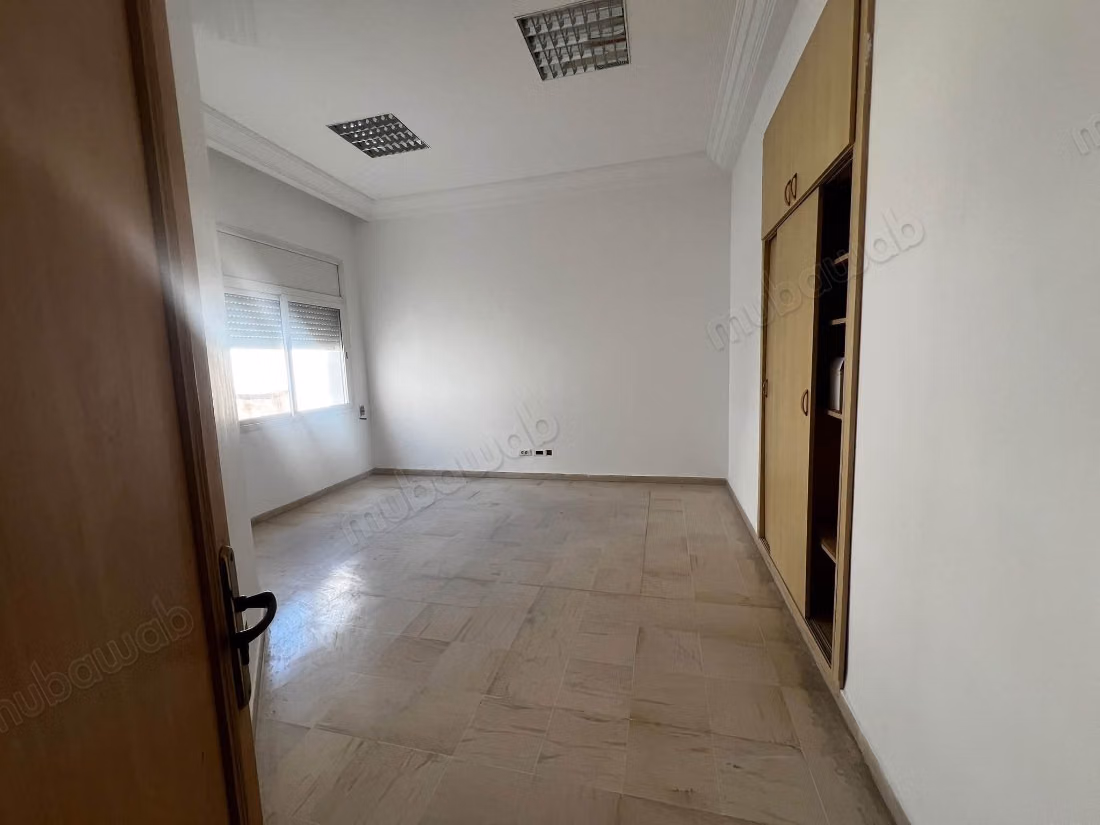 The Lakeshores 1: Office H3 for office use for rent