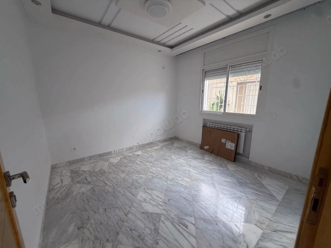 Modern high-end villa for sale in Ariana Essoughra
