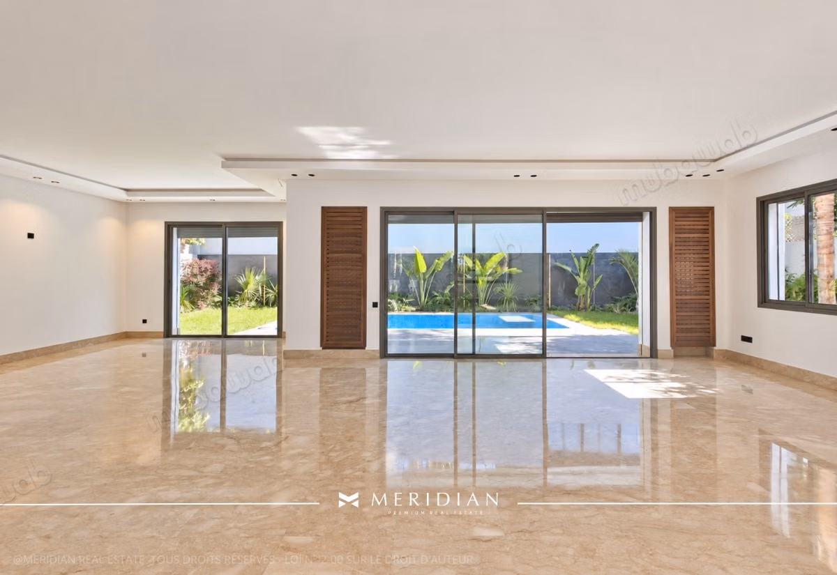 Nieuwe moderne villa te koop in Ain Diab