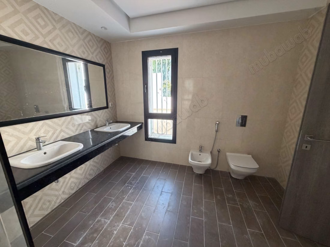  Nord hilton, un magnifique appartement s3 au rez de chaussée avec jardin