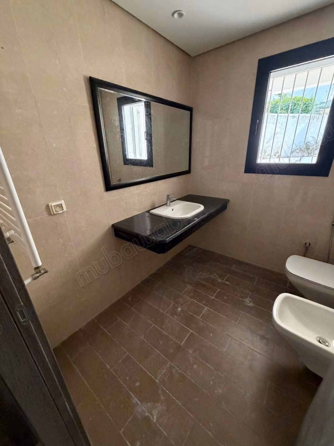  Nord hilton, un magnifique appartement s3 au rez de chaussée avec jardin