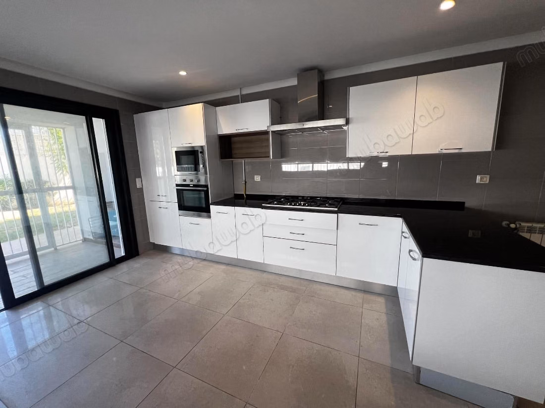 Notre dame mutuelle ville, un magnifique appartement s3 au rez de chaussée avec jardin