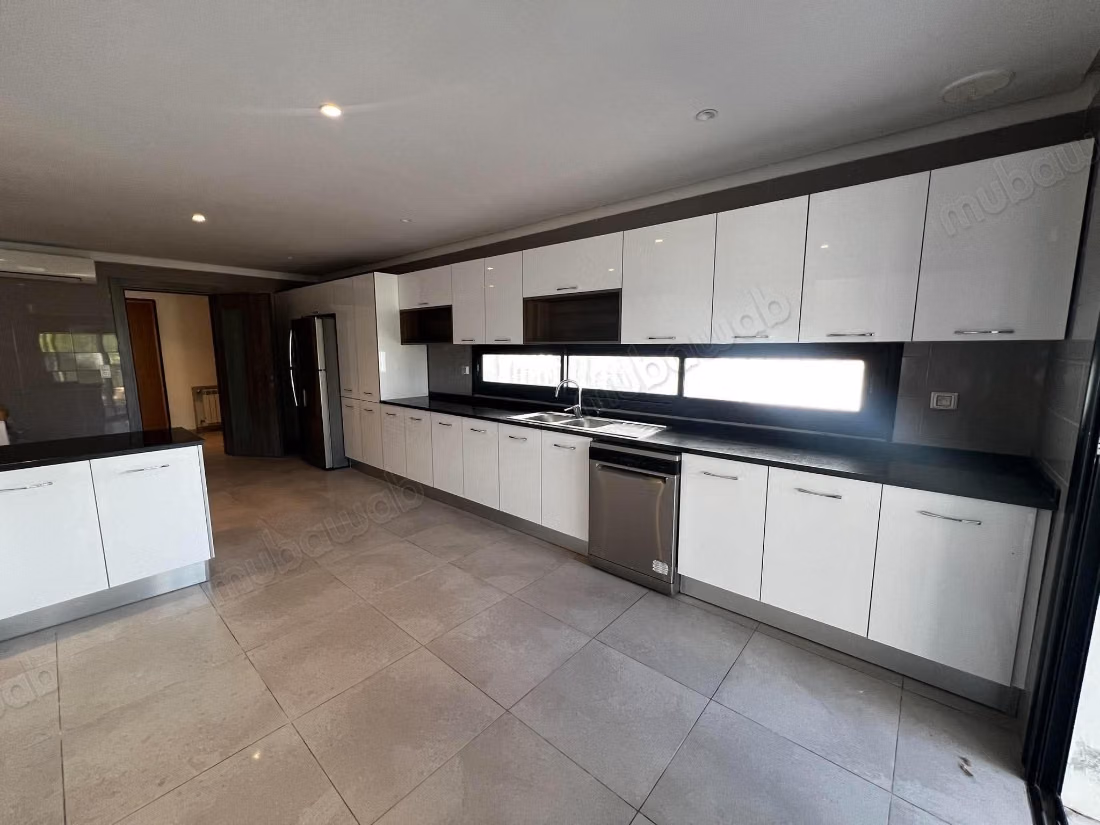 Notre dame mutuelle ville, un magnifique appartement s3 au rez de chaussée avec jardin