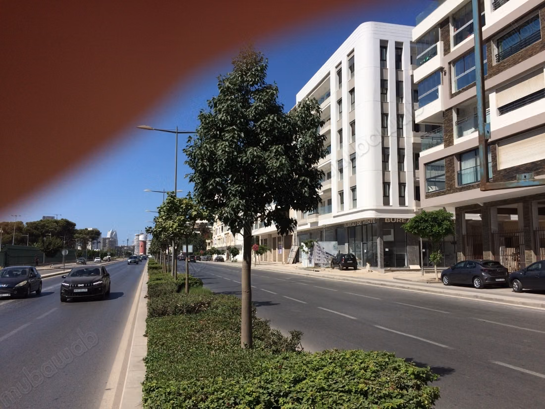 Vente magasin commerce en face de OCP