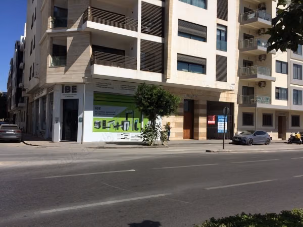 Vente magasin commerce en face de OCP