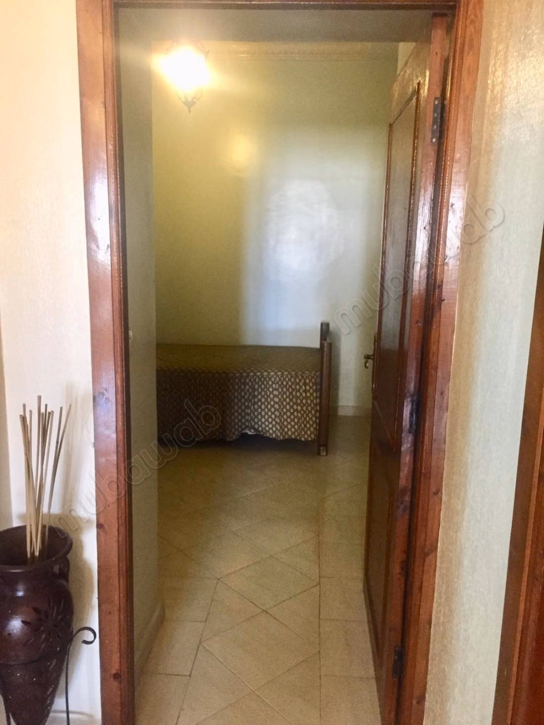 Building R2 with Commercial Space in Sidi Maarouf