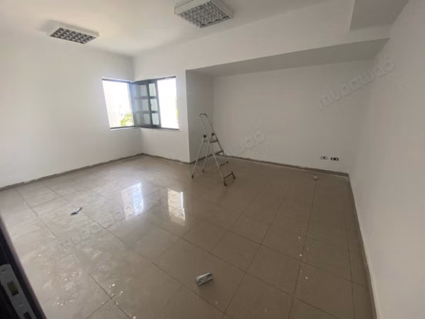 Bur de standing lac2