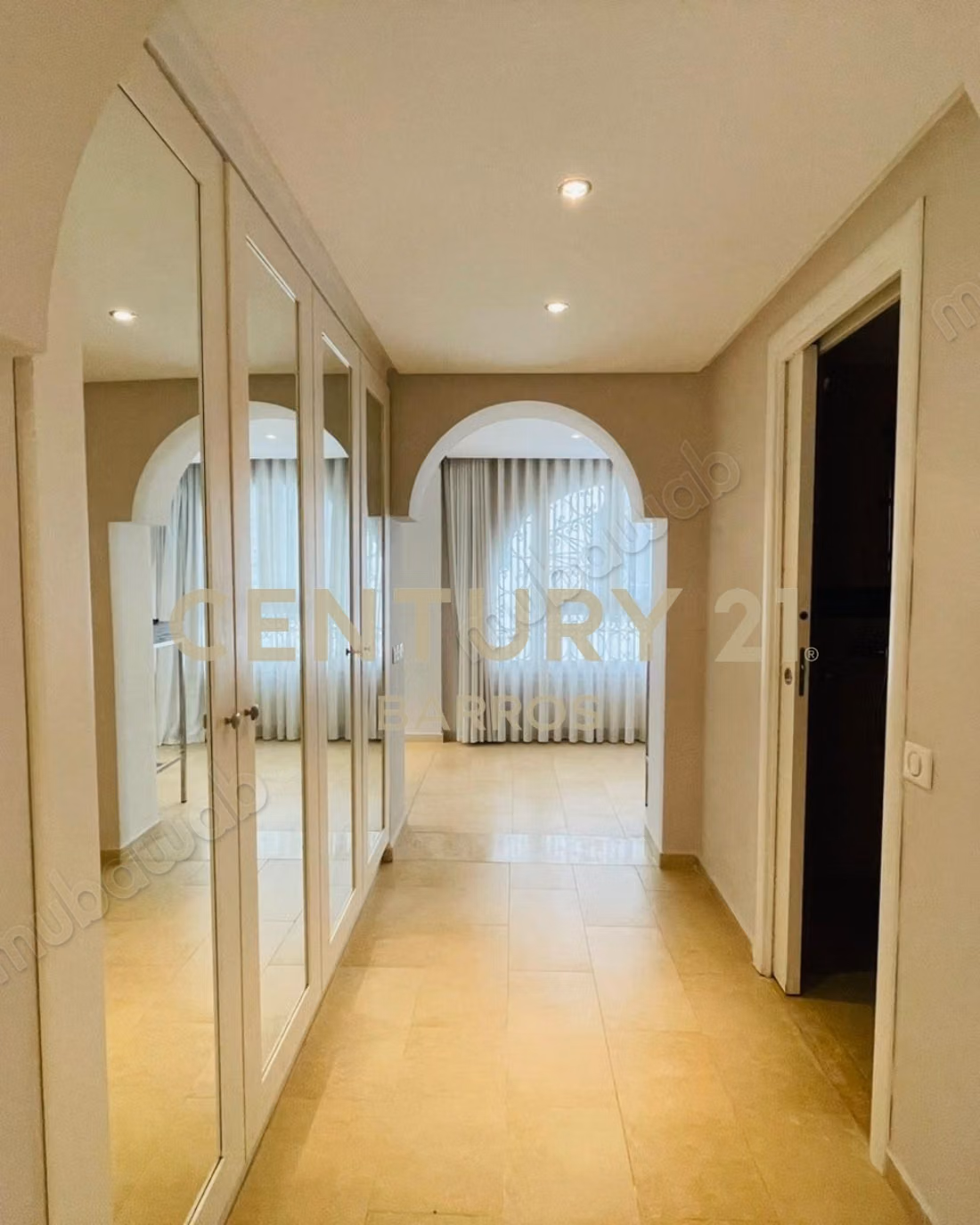 À louer un S2 meublé à Gammarth vue mer