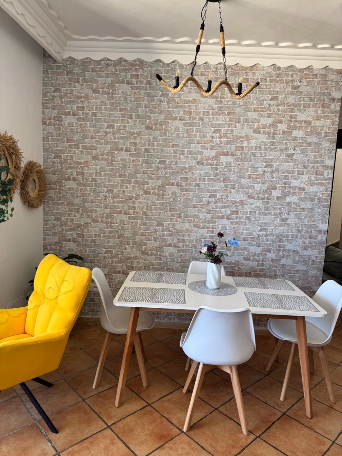Bel appartement en location à Dar Bouazza. 3 pièces. Meublé