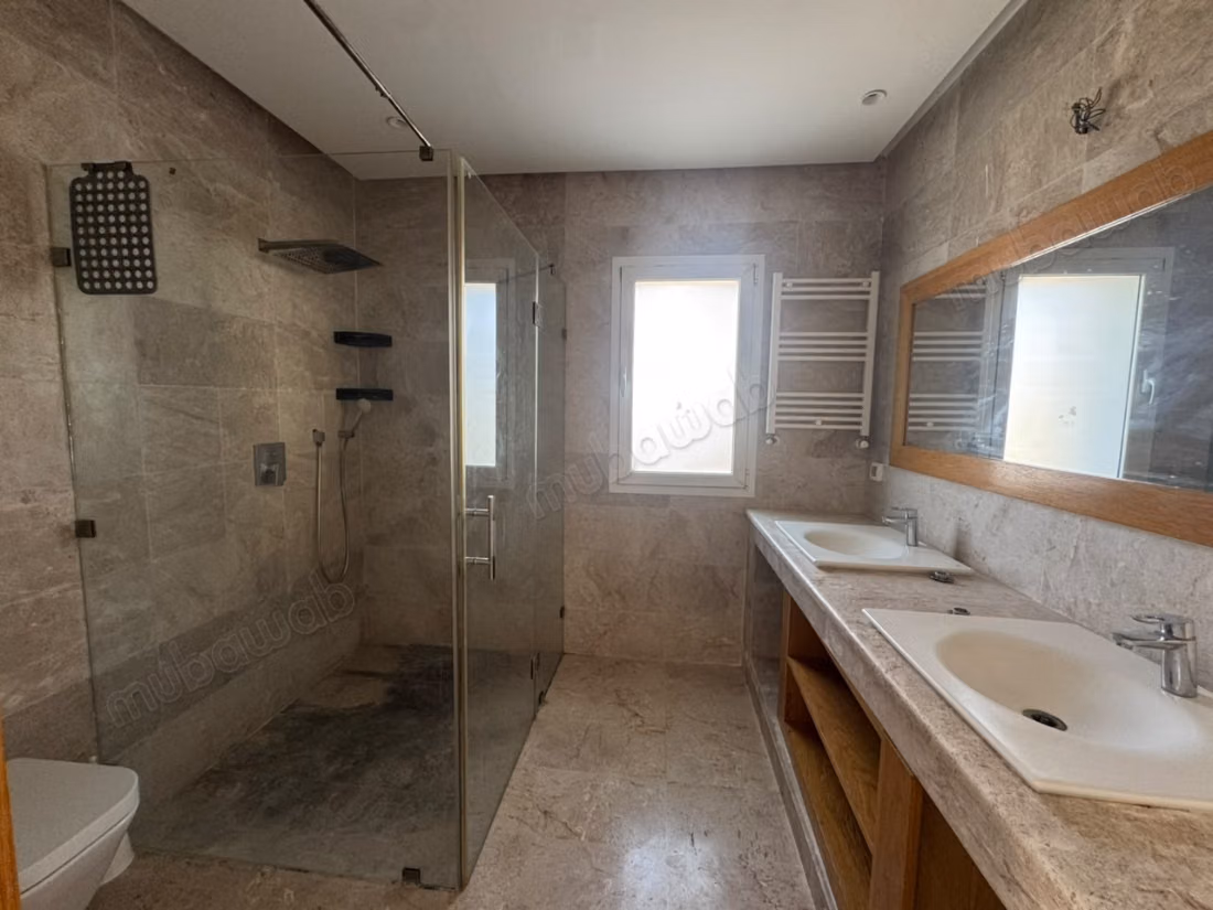 Villa S4 furnished or empty with pool and garden