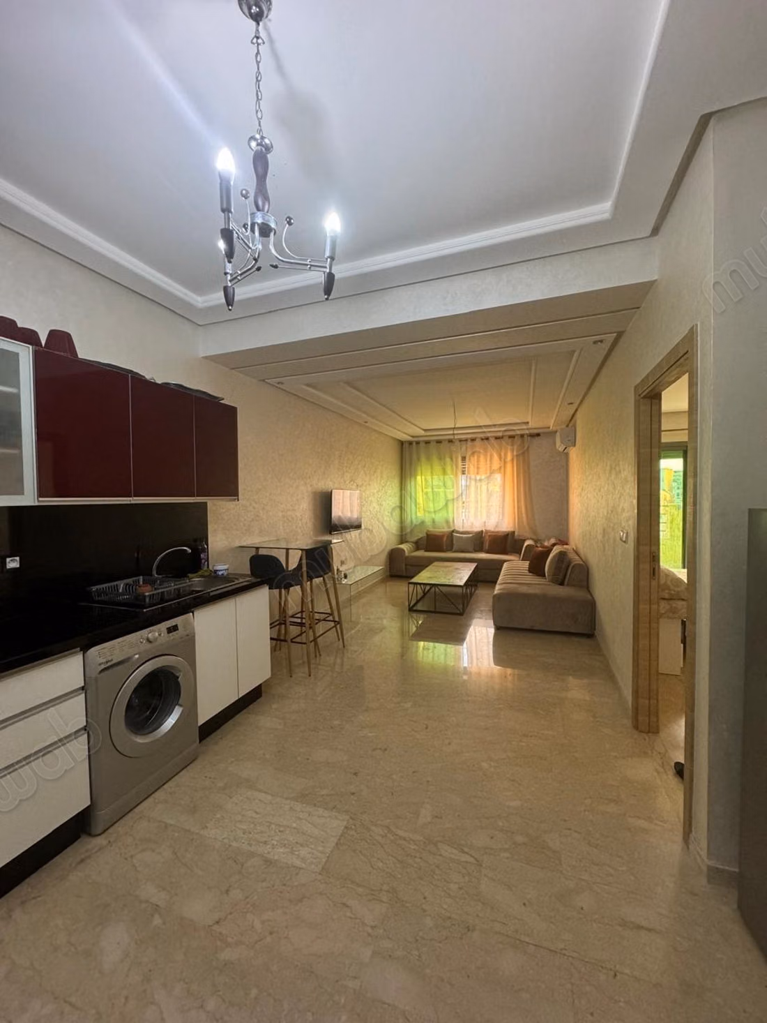 Bel appartement en location à Belvédère. 1 chambre. Bien meublé