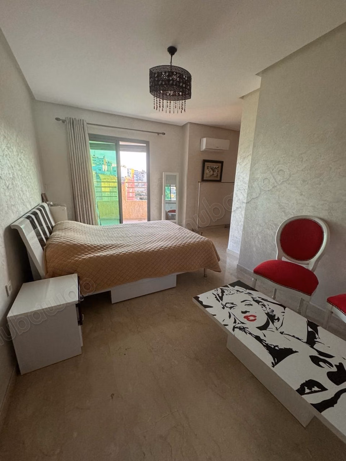 Bel appartement en location à Belvédère. 1 chambre. Bien meublé