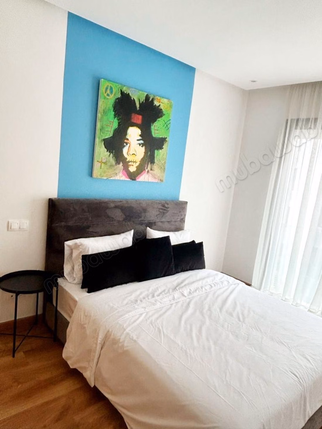 Appartement te huur in Palmier. 2 aangename kamers. Satellietschotel, beveiligde residentie