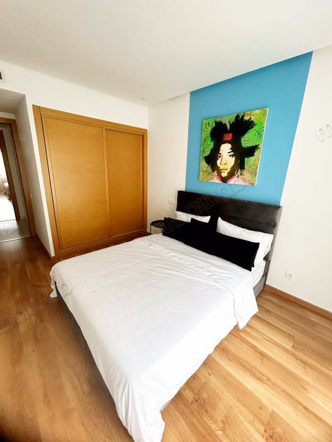Appartement te huur in Palmier. 2 aangename kamers. Satellietschotel, beveiligde residentie