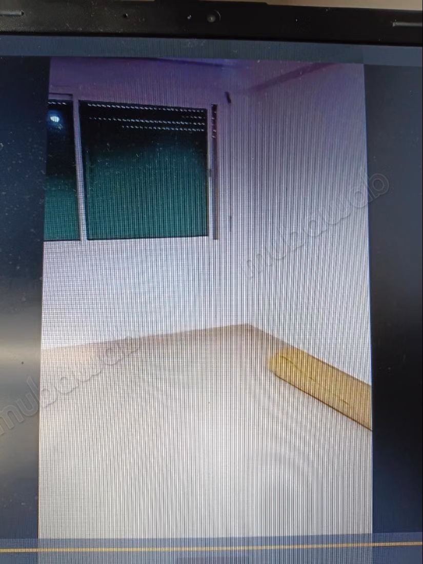 Beautiful apartment for sale in the city center. 3 large rooms. Washing machine