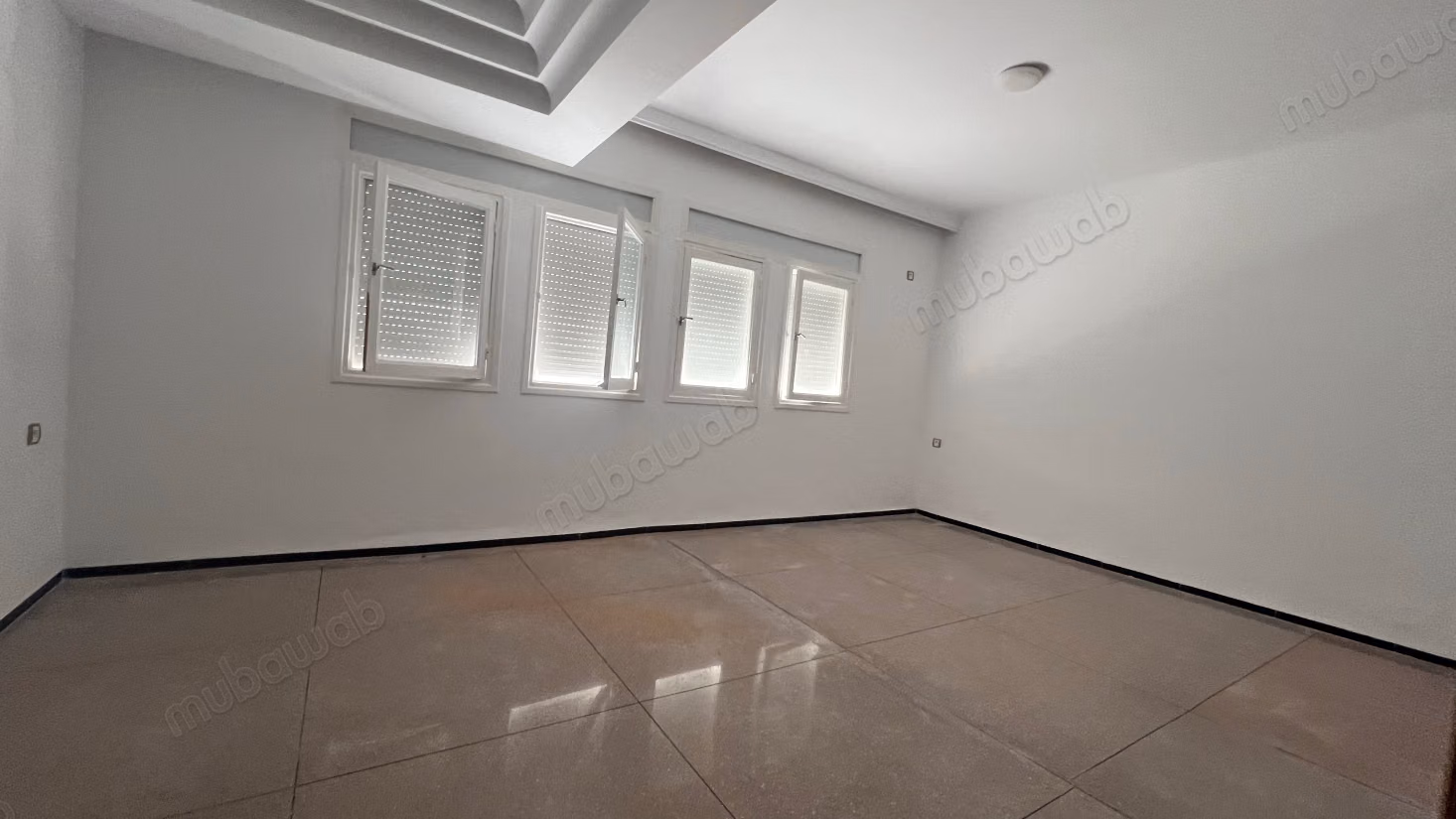 Luxurious villa for rent in Les Orangers. 8 large rooms. Double glazed windows and central heating