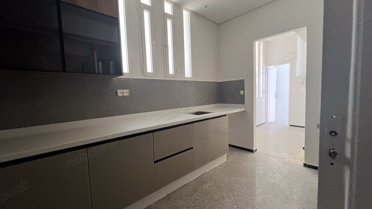 Luxurious villa for rent in Les Orangers. 8 large rooms. Double glazed windows and central heating