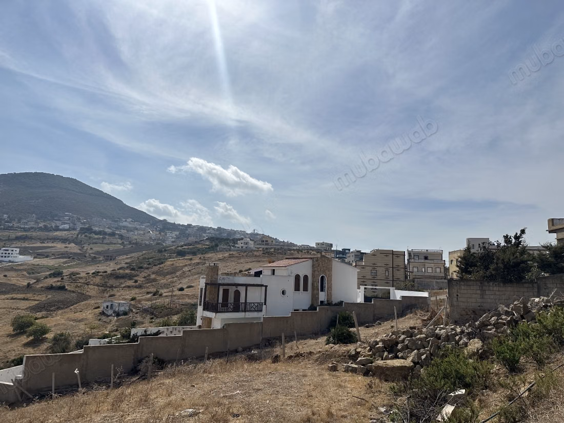Terrain 1 lot Villa de 273m2 avec vue sur mer R3