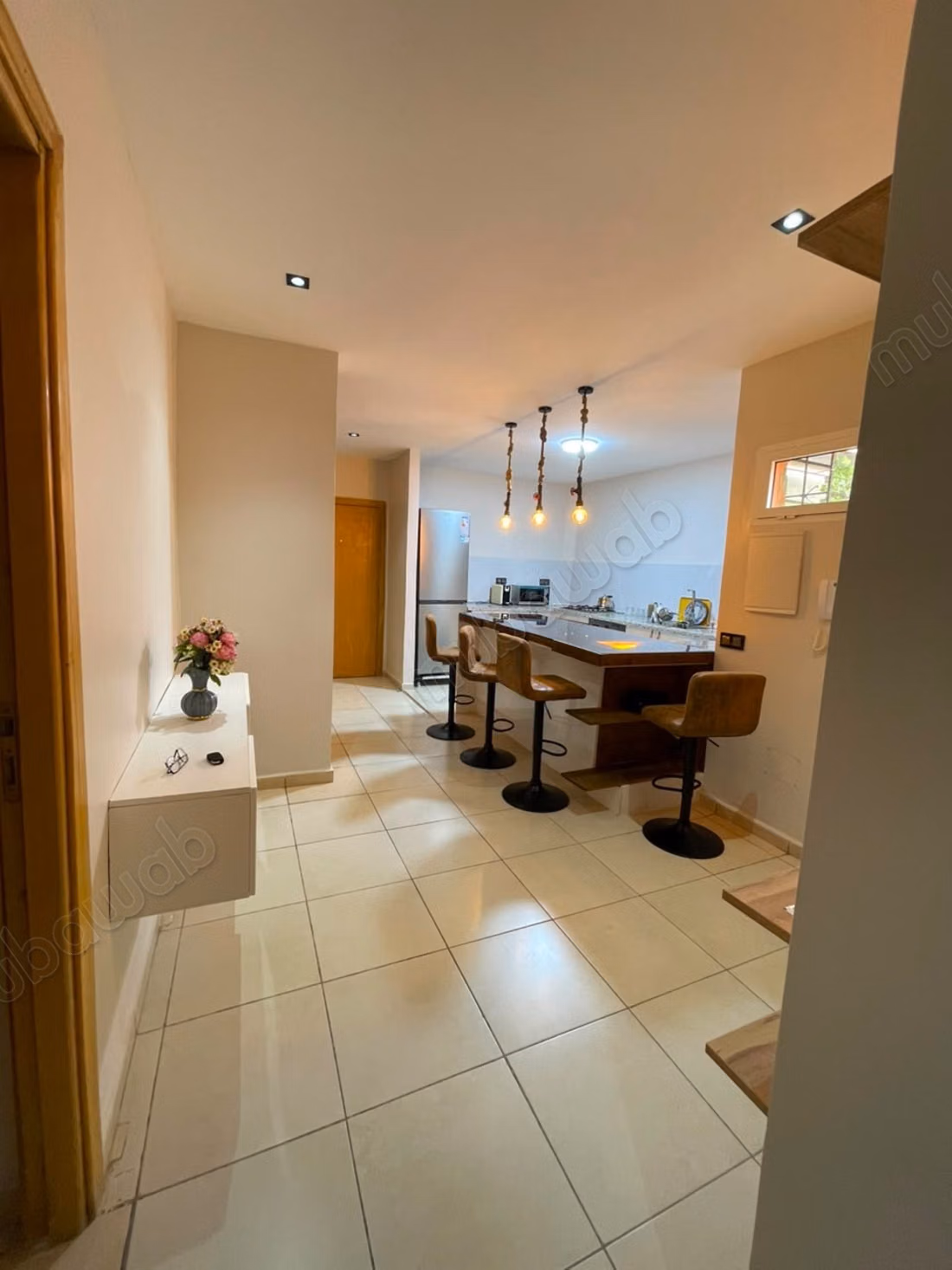 Appartement à louer meublé de 3 chambres