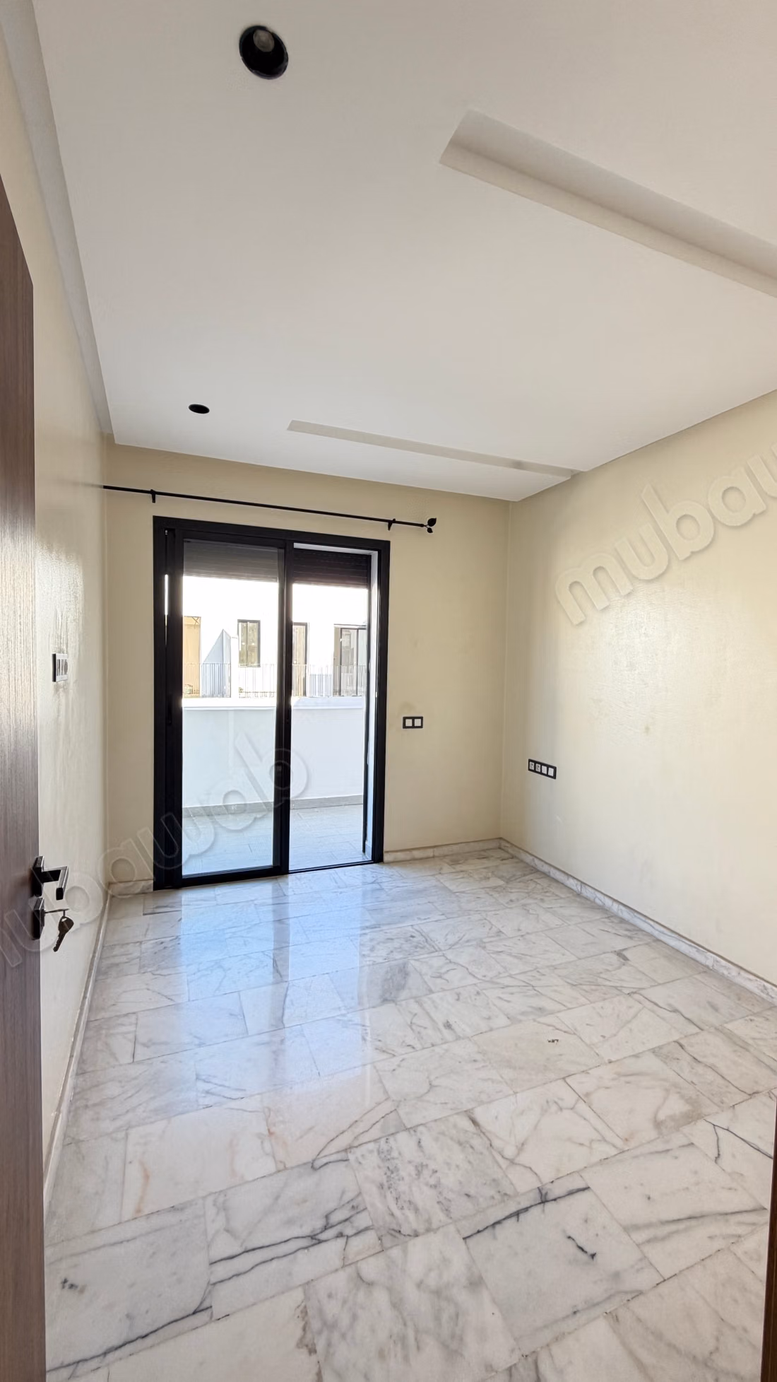 Apartment for rent in Hermitage. 2 beautiful bedrooms. With elevator and terrace